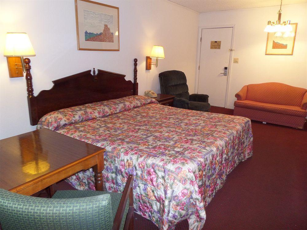 Homestay Inn & Suites Russellville Zewnętrze zdjęcie